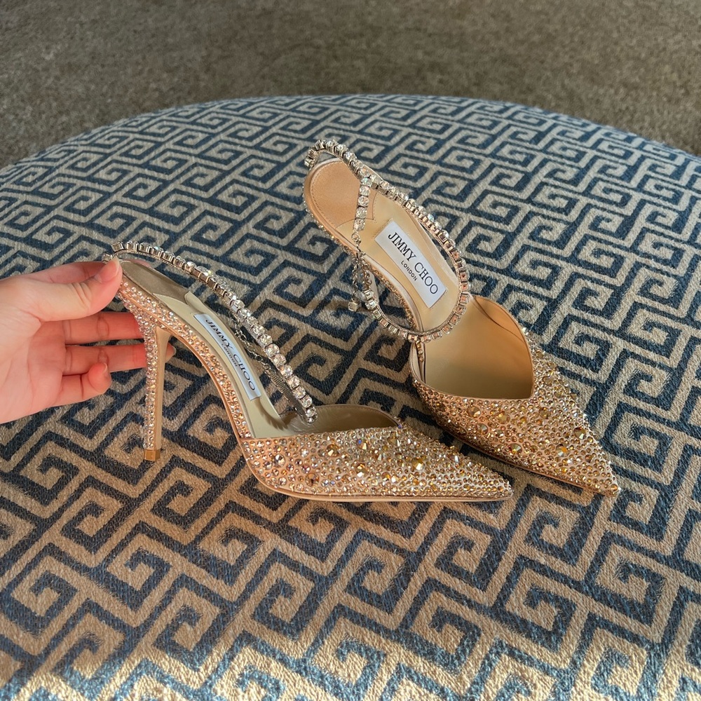 Jimmy Choo Saeda 100 Crystal in Gold